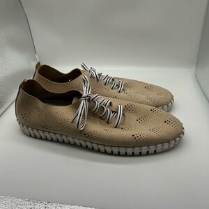Eric Michael Annie Nubuck Sneaker in Beige